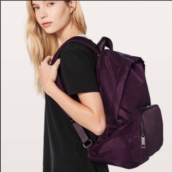 lululemon athletica Handbags - Lulumon Everywhere Backpack Mesh 17L in Black Cherry!!!